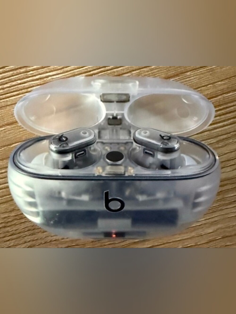 Beats by Dre Transparent Frosted Wireless Earbuds with Charging Case